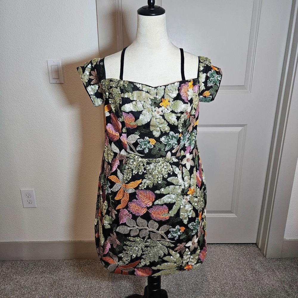 $112 NWOT THML Embroidered Sequin Dress Large Off Shoulder Party Cocktail Preppy